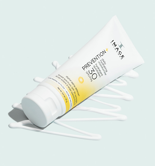 PREVENTION+® daily hydrating moisturizer SPF 30